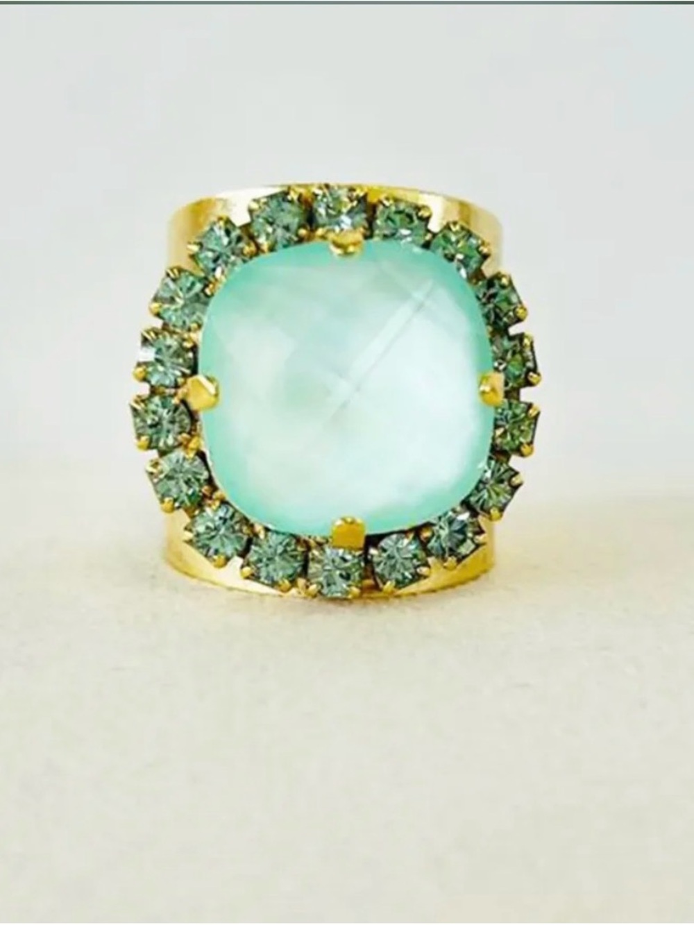 TOVA Cambrie Ring in Ultra Mint + Antique Gold